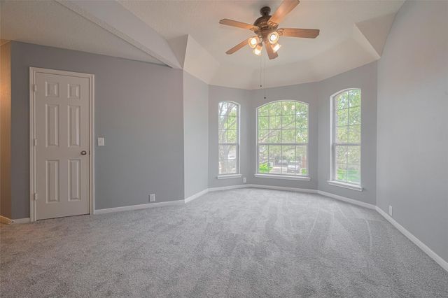 9205 Sunridge Court, Pearland, TX 77584