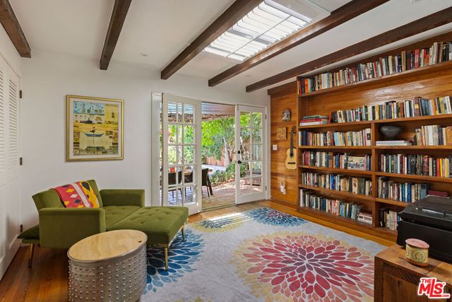 3147 Glenmanor Place, Los Angeles, CA 90039