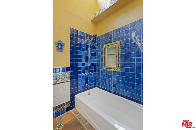 3147 Glenmanor Place, Los Angeles, CA 90039