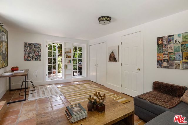 3147 Glenmanor Place, Los Angeles, CA 90039