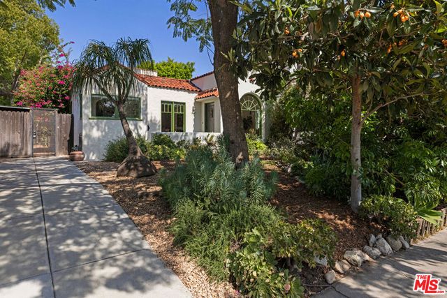 3147 Glenmanor Place, Los Angeles, CA 90039