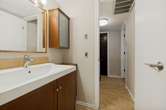 5300 Keller Springs Road 2054, Dallas, TX 75248
