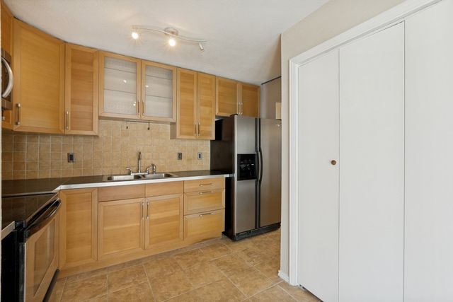 5300 Keller Springs Road 2054, Dallas, TX 75248