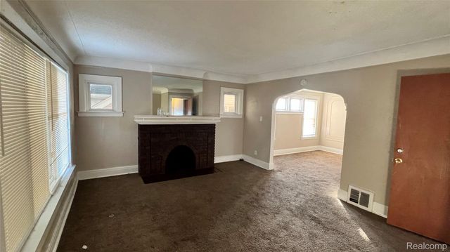 13233 Santa Rosa Drive, Detroit, MI 48238