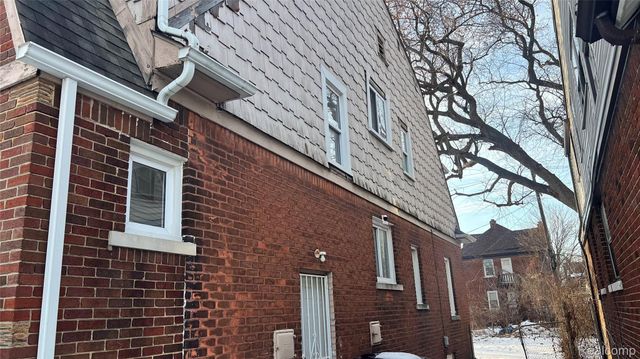 13233 Santa Rosa Drive, Detroit, MI 48238