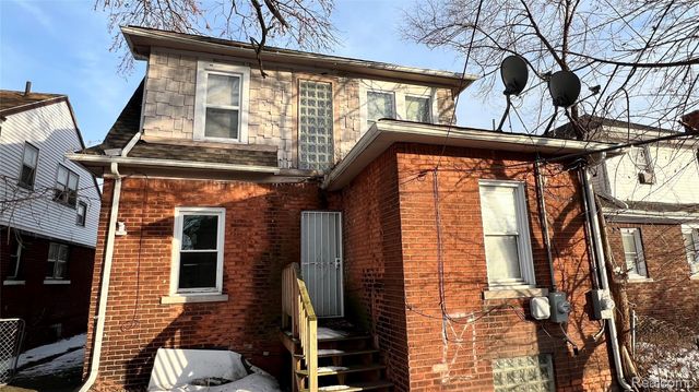 13233 Santa Rosa Drive, Detroit, MI 48238