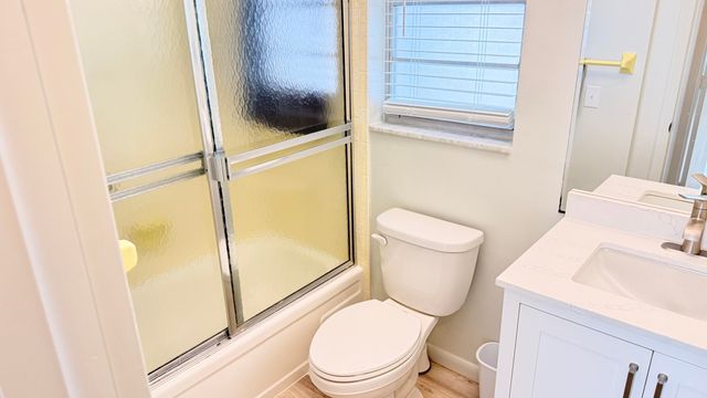 1114 Lake Terrace 205, Boynton Beach, FL 33426