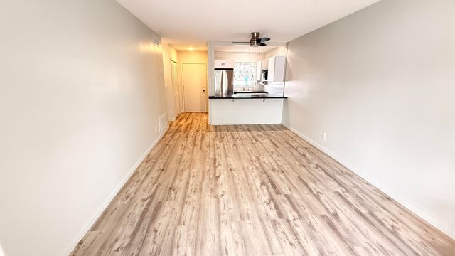 1114 Lake Terrace 205, Boynton Beach, FL 33426