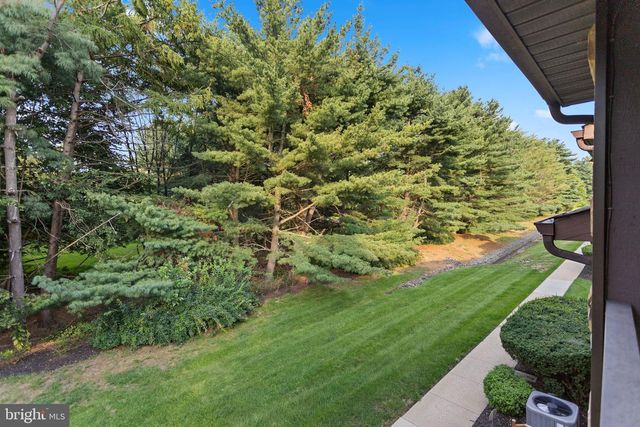 36 GENA CT, Hamilton, NJ 08690