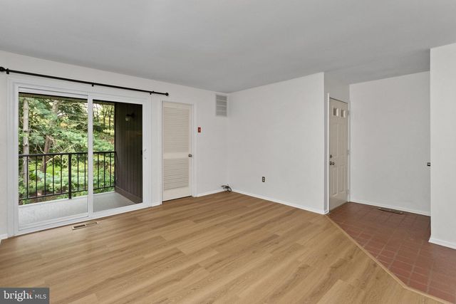 36 GENA CT, Hamilton, NJ 08690