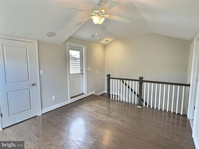 2179 HALF MOON PL NE, Washington, DC 20018
