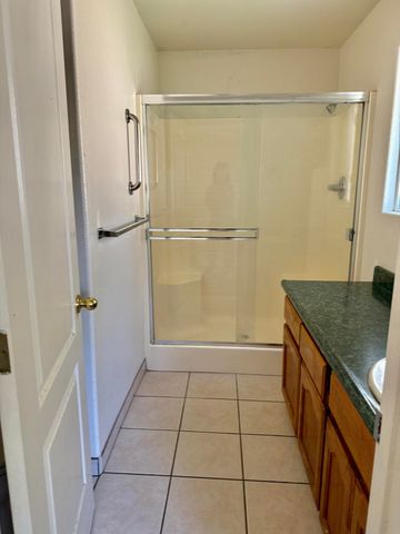 2144 S Virmargo Street, Visalia, CA 93292