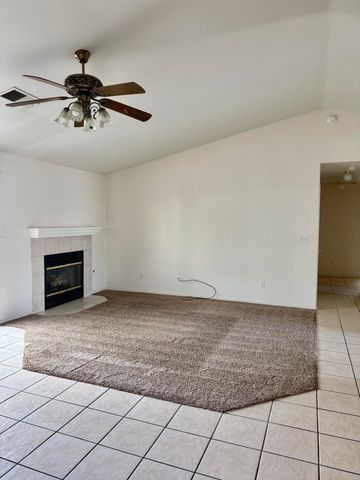 2144 S Virmargo Street, Visalia, CA 93292