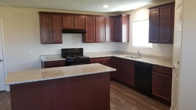 1329 Waggoner Drive, Aubrey, TX 76227