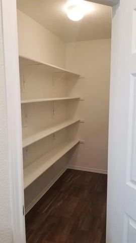 1329 Waggoner Drive, Aubrey, TX 76227
