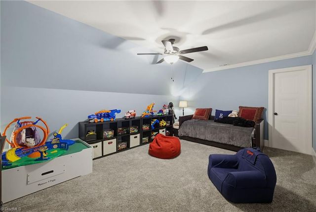 8407 Poplar Bluff Drive, Stokesdale, NC 27357