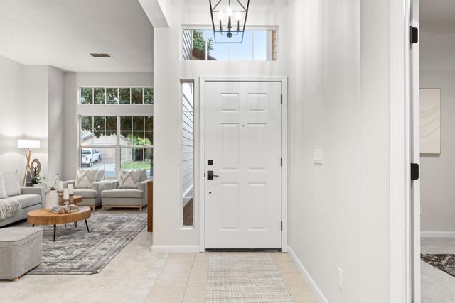 5005 Bradford Dr, Rocklin, CA 95765