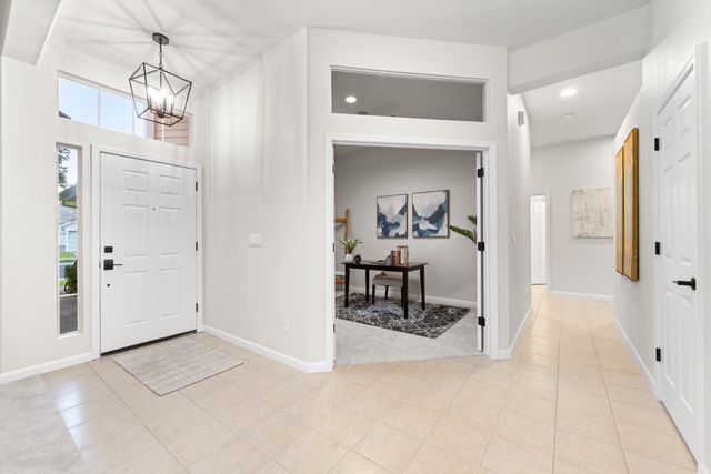 5005 Bradford Dr, Rocklin, CA 95765