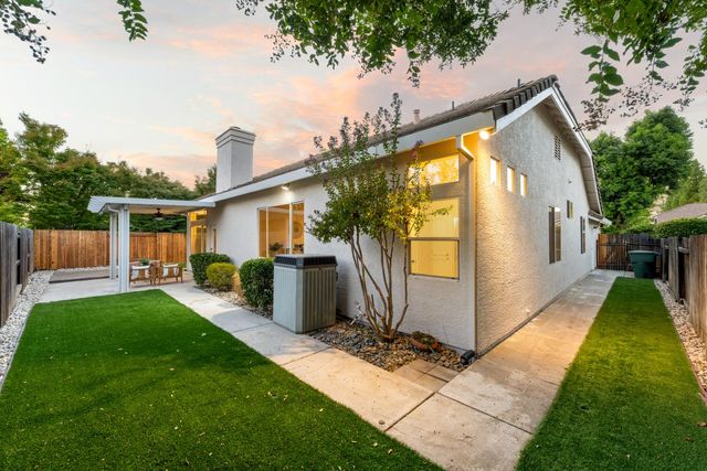 5005 Bradford Dr, Rocklin, CA 95765