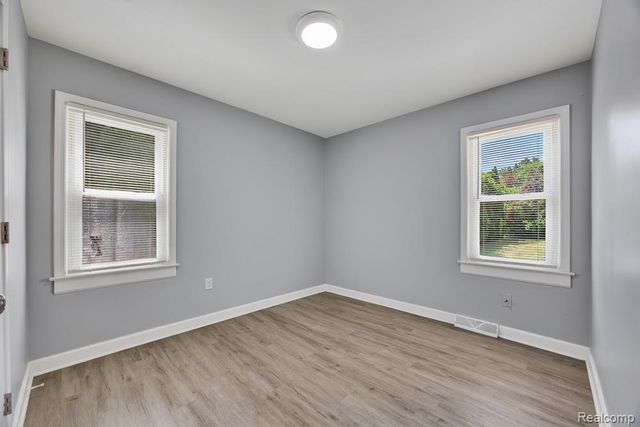 11665 Norborne, Redford, MI 48239