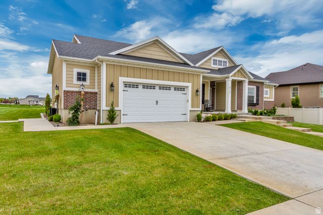 919 E 2050 N, North Ogden, UT 84414