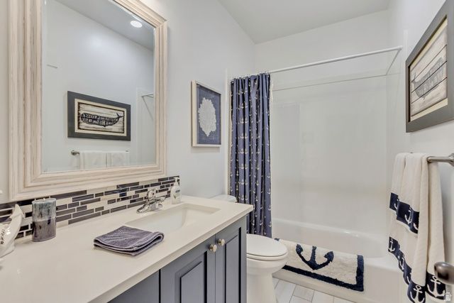 919 E 2050 N, North Ogden, UT 84414