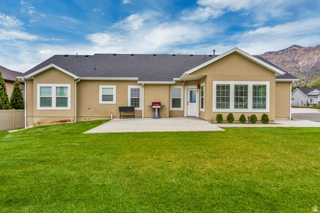 919 E 2050 N, North Ogden, UT 84414