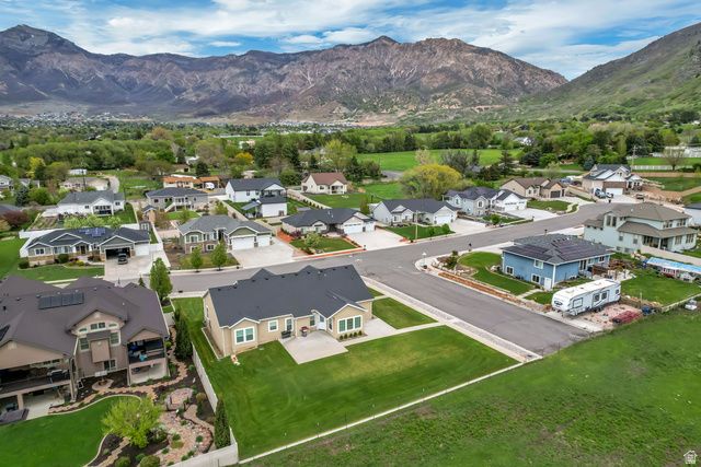919 E 2050 N, North Ogden, UT 84414