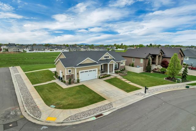 919 E 2050 N, North Ogden, UT 84414