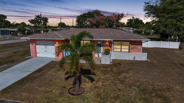 2555 BALTIC AVENUE, Port Charlotte, FL 33952