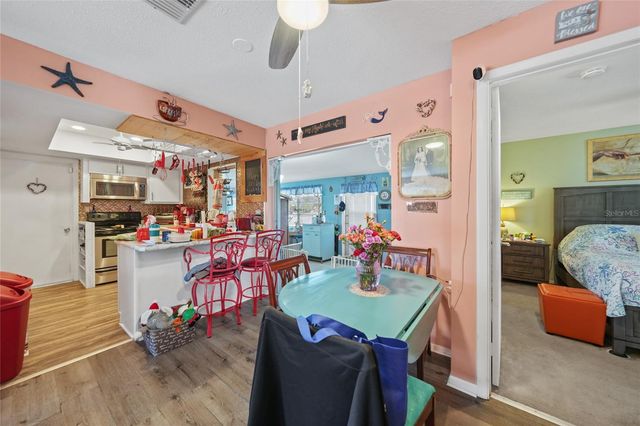 2555 BALTIC AVENUE, Port Charlotte, FL 33952