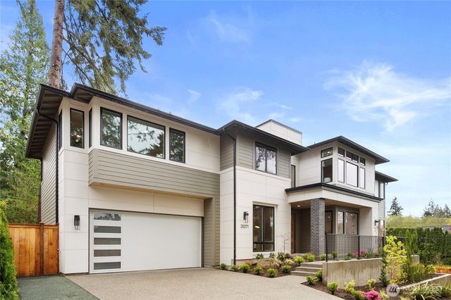 20371 80th Avenue NE, Kenmore, WA 98028