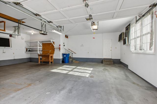 1001 Walden Court, Burnsville, MN 55337