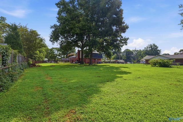 2204 Shannonhouse Road, Huntsville, AL 35803