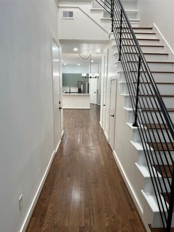 4304 Gilbert Avenue, Dallas, TX 75219