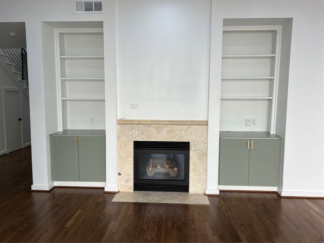 4304 Gilbert Avenue, Dallas, TX 75219