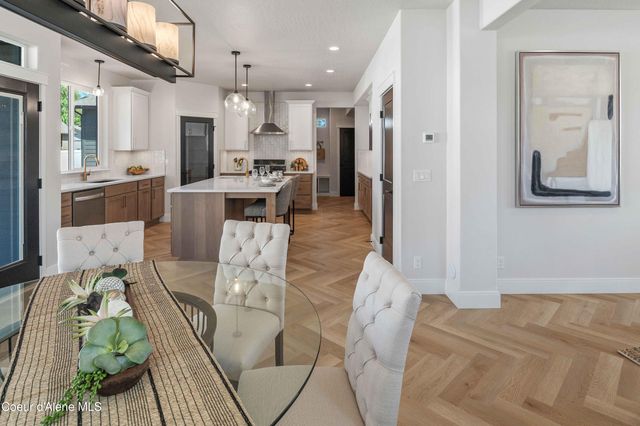 8805 CALIFORNIA ST, Rathdrum, ID 83858