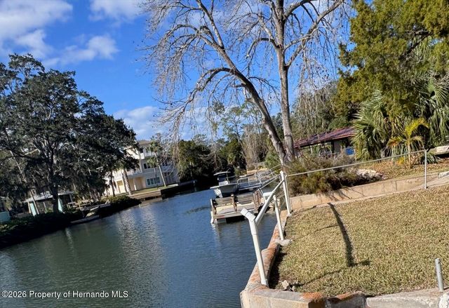 6022 Palm Creek Drive, Weeki Wachee, FL 34607