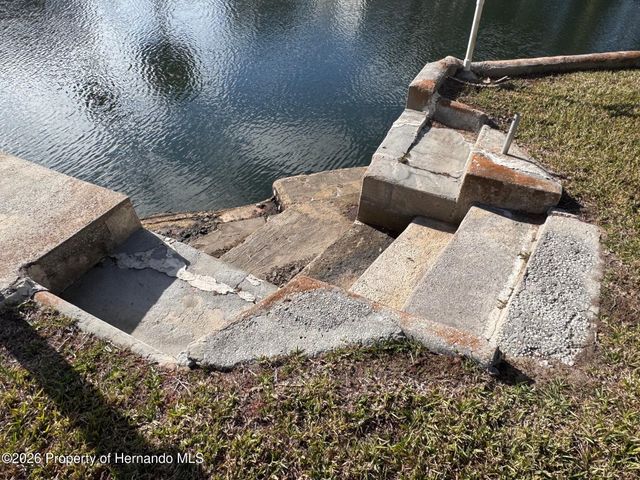 6022 Palm Creek Drive, Weeki Wachee, FL 34607