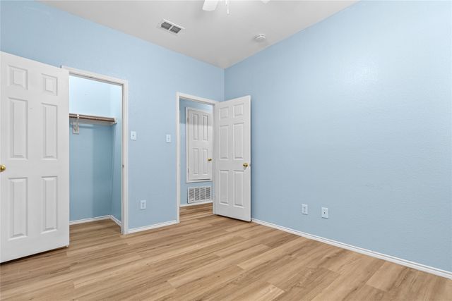 12652 Oakwood Circle, Fort Worth, TX 76040