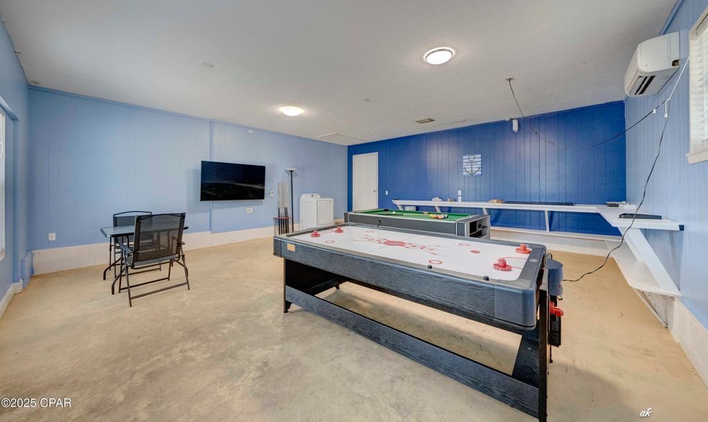 Image 28 of property listing at 8211 Laird Street, Panama City Beach, FL 32408