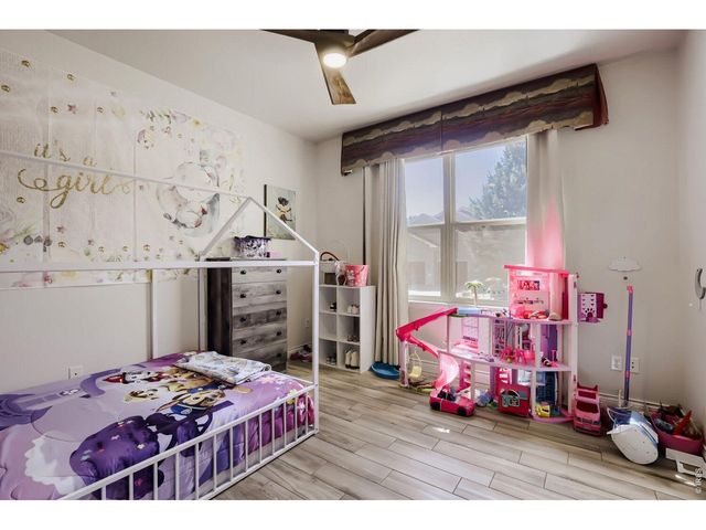 1979 Vista Dr, Loveland, CO 80538