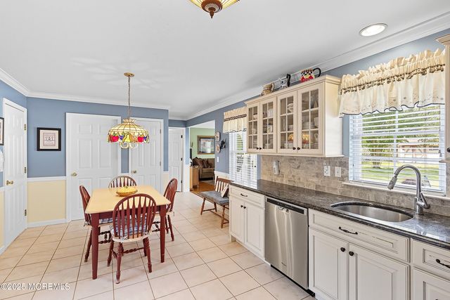 1990 Country Trce, Toms River, NJ 08753