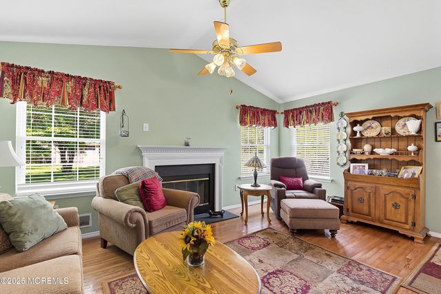 1990 Country Trce, Toms River, NJ 08753