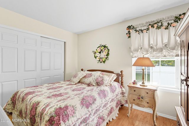 1990 Country Trce, Toms River, NJ 08753