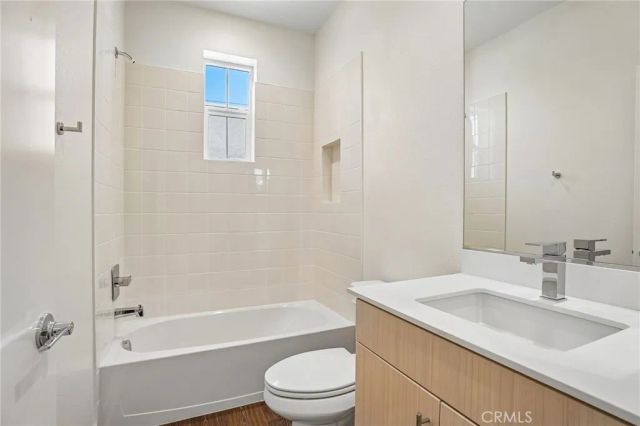 969 W Dhalia Street, Compton, CA 90220