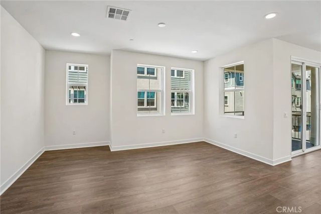 969 W Dhalia Street, Compton, CA 90220