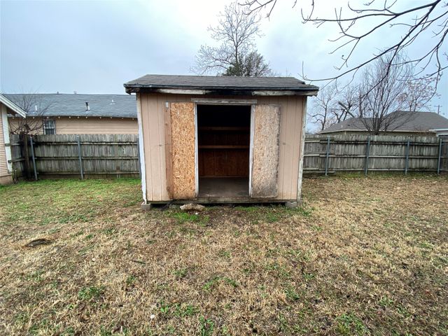 4427 Canal Street, Dallas, TX 75210