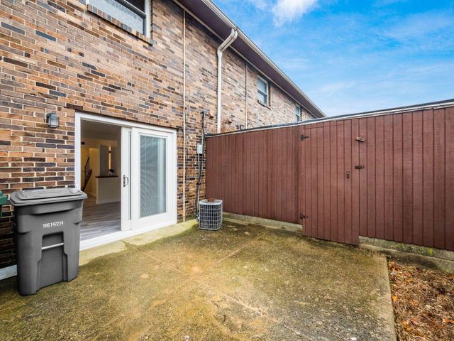 1295 Woodbrook Lane, 223, Columbus, OH 43223