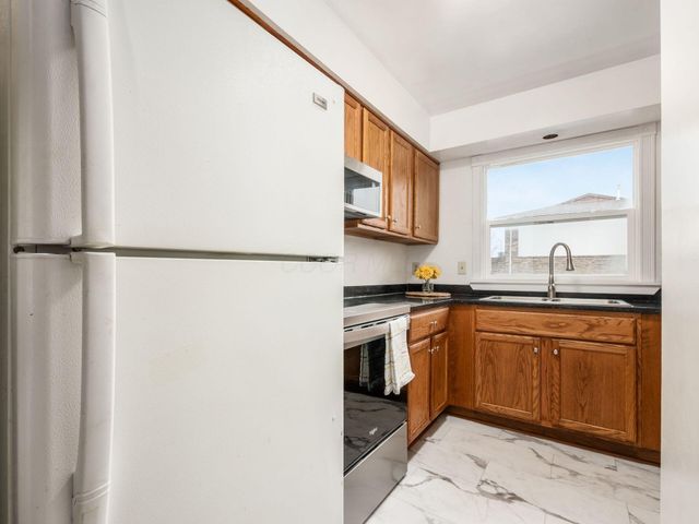 1295 Woodbrook Lane, 223, Columbus, OH 43223